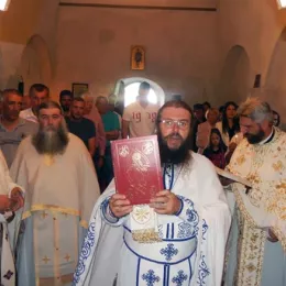 Богослужење у Кршу шаранском