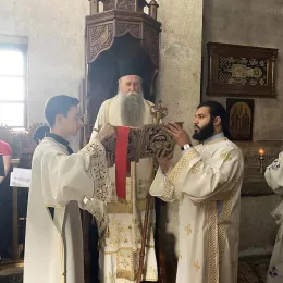 Владика Јоаникије служио у Ђурђевим Ступовима