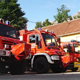 ПОДГОРИЧКИ И НИКШИЋКИ ВАТРОГАСЦИ ПОДРЖАЛИ СПЦ