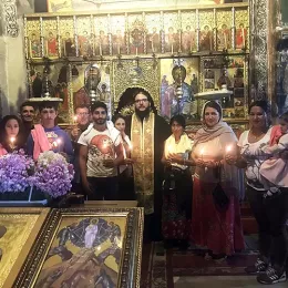 Десеторо Рома примило примило православну вјеру