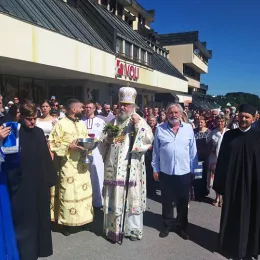 Прослављена слава Саборног храма Преображења Господњег на Жабљаку