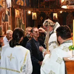 Митрополит Јоаникије у манастиру Морача