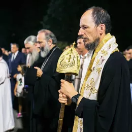 Преображењска литија улицама Требиња