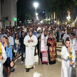 Преображењска литија улицама Требиња