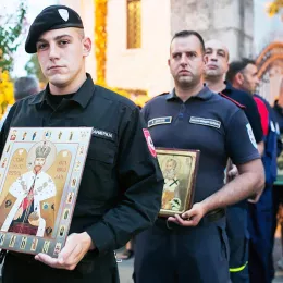 Преображењска литија улицама Требиња