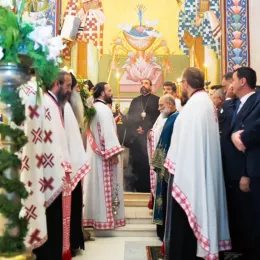 Преображењска литија улицама Требиња