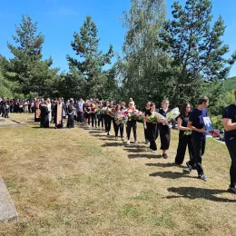 У Ђапановом Гробу код Бијелог Поља сахрањен пјесник Ранко Радовић