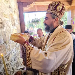 Епископ Методије служио Литургију у манастиру Блишкова
