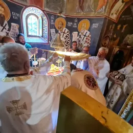Епископ Методије служио Литургију у манастиру Блишкова
