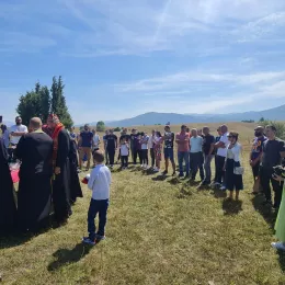 Епископ Методије освештао крст у мјесту Горанско код Плужина