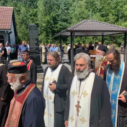 У Ђапановом Гробу код Бијелог Поља сахрањен пјесник Ранко Радовић