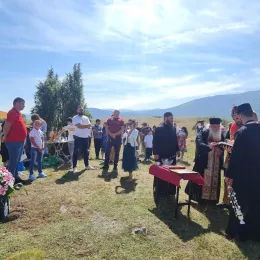 Епископ Методије освештао крст у мјесту Горанско код Плужина