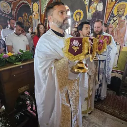 Архијерејска Литургија и освећење храма Светог Георгија на Трси