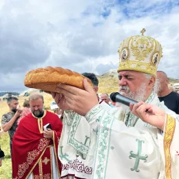 Архијерејска Литургија и Илиндански црквено-народни сабор на Лукавици