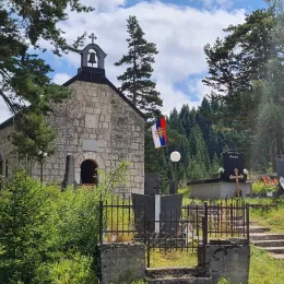 Епископ Методије богослужио на Кршу – Шаранци