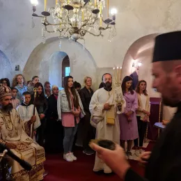 Епископ Методије богослужио на Кршу – Шаранци