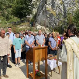 Прослављен Свети великомученик Пантелејмон, слава манастира Самограда