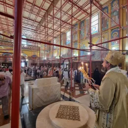 Епископи Методије и Кирило богослужили у храму Преображења Господњег у Загребу