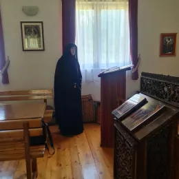 Епископ Методије богослужио у манастиру Подврх