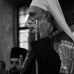 Његова Светост Патријарх српски Г. Порфирије свечано дочекан у манастиру Ђурђеви Ступови