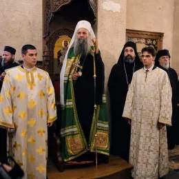 Његова Светост Патријарх српски Г. Порфирије свечано дочекан у манастиру Ђурђеви Ступови