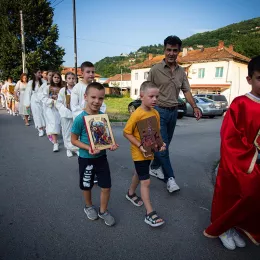 Величанствена Петровданска литија кроз Бијело Поље