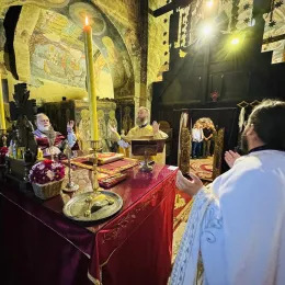 Литургијом у цркви Светог Николаја у Бијелом Пољу началствовао О. Предраг Поповић