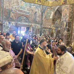 Литургијом у цркви Светог Николаја у Бијелом Пољу началствовао О. Предраг Поповић