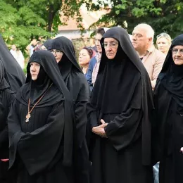 Свечана прослава Видовдана у манастиру Грачаница