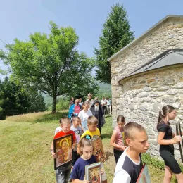 Тројчиндан молитвено прослављен у Заграду код Берана