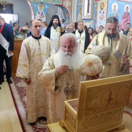 ОСВЕШТАН ХРАМ СВЕТОГ ОЦА ВАРНАВЕ НА ВРАЊЕШУ У ИСТОЧНОМ НОВОМ САРАЈЕВУ