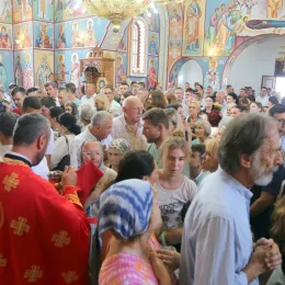 ОСВЕШТАН ХРАМ СВЕТОГ ОЦА ВАРНАВЕ НА ВРАЊЕШУ У ИСТОЧНОМ НОВОМ САРАЈЕВУ