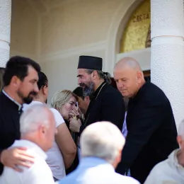 Епископ Методије служио Литургију у Расову