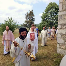 Епископ Методије богослужио у селу Полица код Берана