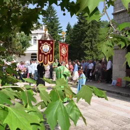 Тројичиндан саборно и молитвено прослављен у Острогу