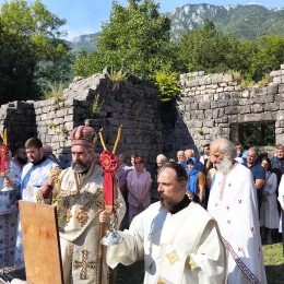 Литургијски прослављена слава цркве Шћепанице на Шћепан Пољу