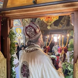Митрополит Методије богослужио у манастиру Златеш