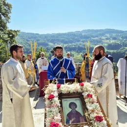 Прослављен Свети великомученик Пантелејмон, слава манастира Самограда