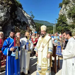 Прослављен Свети великомученик Пантелејмон, слава манастира Самограда
