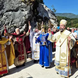 Прослављен Свети великомученик Пантелејмон, слава манастира Самограда