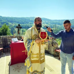 Прослављен Свети великомученик Пантелејмон, слава манастира Самограда