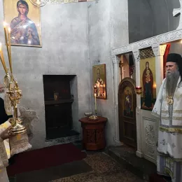 Света архијерејска литургија у Ступовима