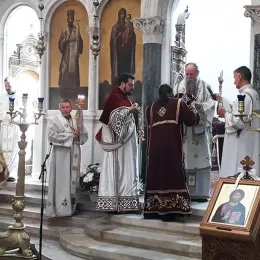 Крстовдан торжествено прослављен у никшићком Саборном храму крај Моштију Светог Арсенија