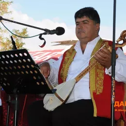 Митрополит Амфилохије у манастиру Косијерево, покрај моштију Светог Арсенија, са више архијереја СПЦ служио Свету службу Божију