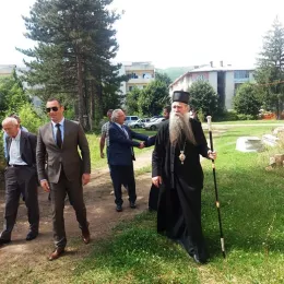 Епископ Јоаникије примио чланове почасног предсједништва Удружења Васојевића