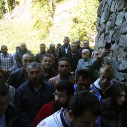 Владика Јоаникије: Крст је знак силе Божје и нашег искупљења