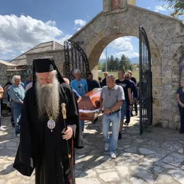 Владика Јоаникије: Породица Шутаковић су Христолике жртве