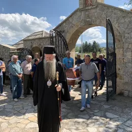 Владика Јоаникије: Породица Шутаковић су Христолике жртве