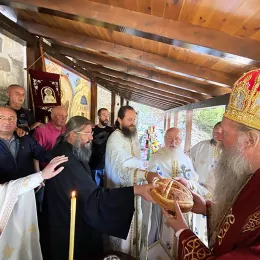Велико освећење манастира Урошевица