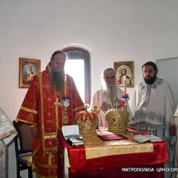 На Ћафи приједолској траје непрекидна борба између земаљског и Небеског царства